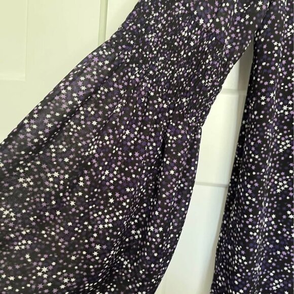Michael Kors size large star pattern blouse. Excellent condition. - Picture 4 of 7